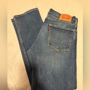 Levi's 513 Slim Straight Men's Jeans – W32 L32 – Medium Wash – Stretch Denim